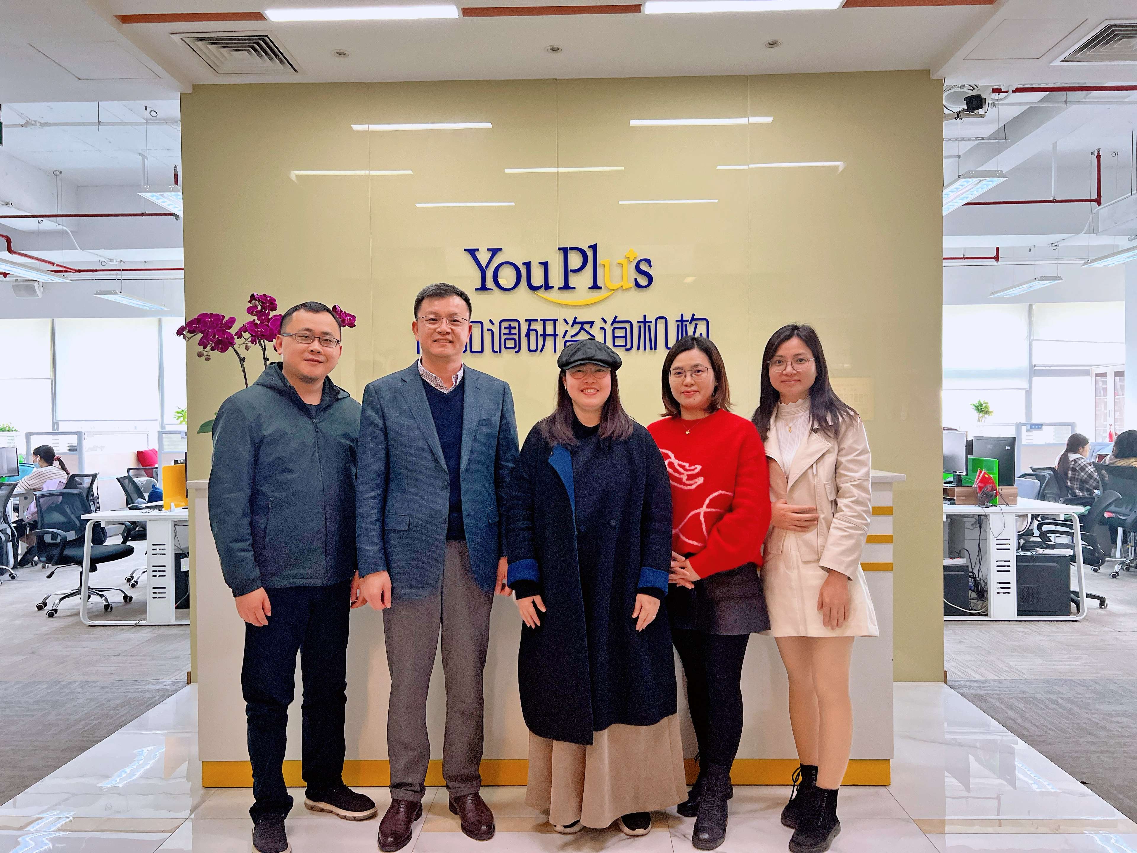 引入AI 咨询顾问，携手开启智能变革新征程